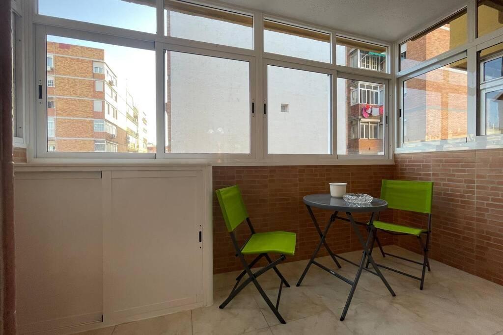 Gran Y Magnifico Apartamento En Малага Екстер'єр фото